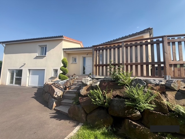 VENTE - Maison/villa - Le Chambon-Feugerolles (42500) - 419000 €