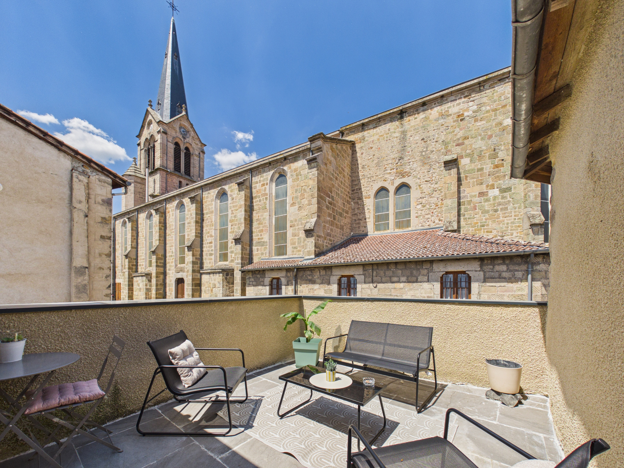 VENTE - Maison/villa - Bas-en-Basset (43210) - 175000 €