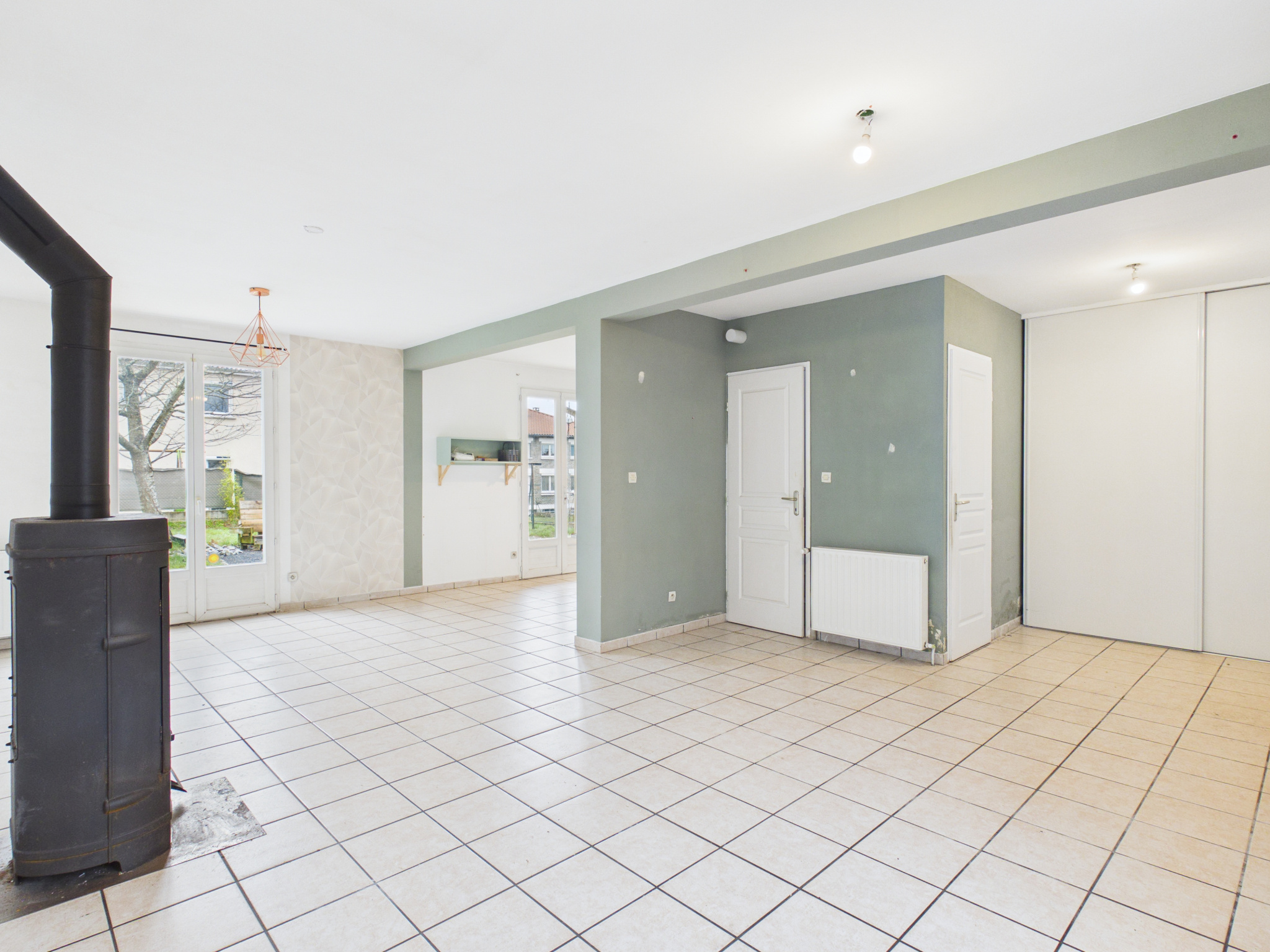 VENTE - Maison/villa - Jonzieux (42660) - 215000 €
