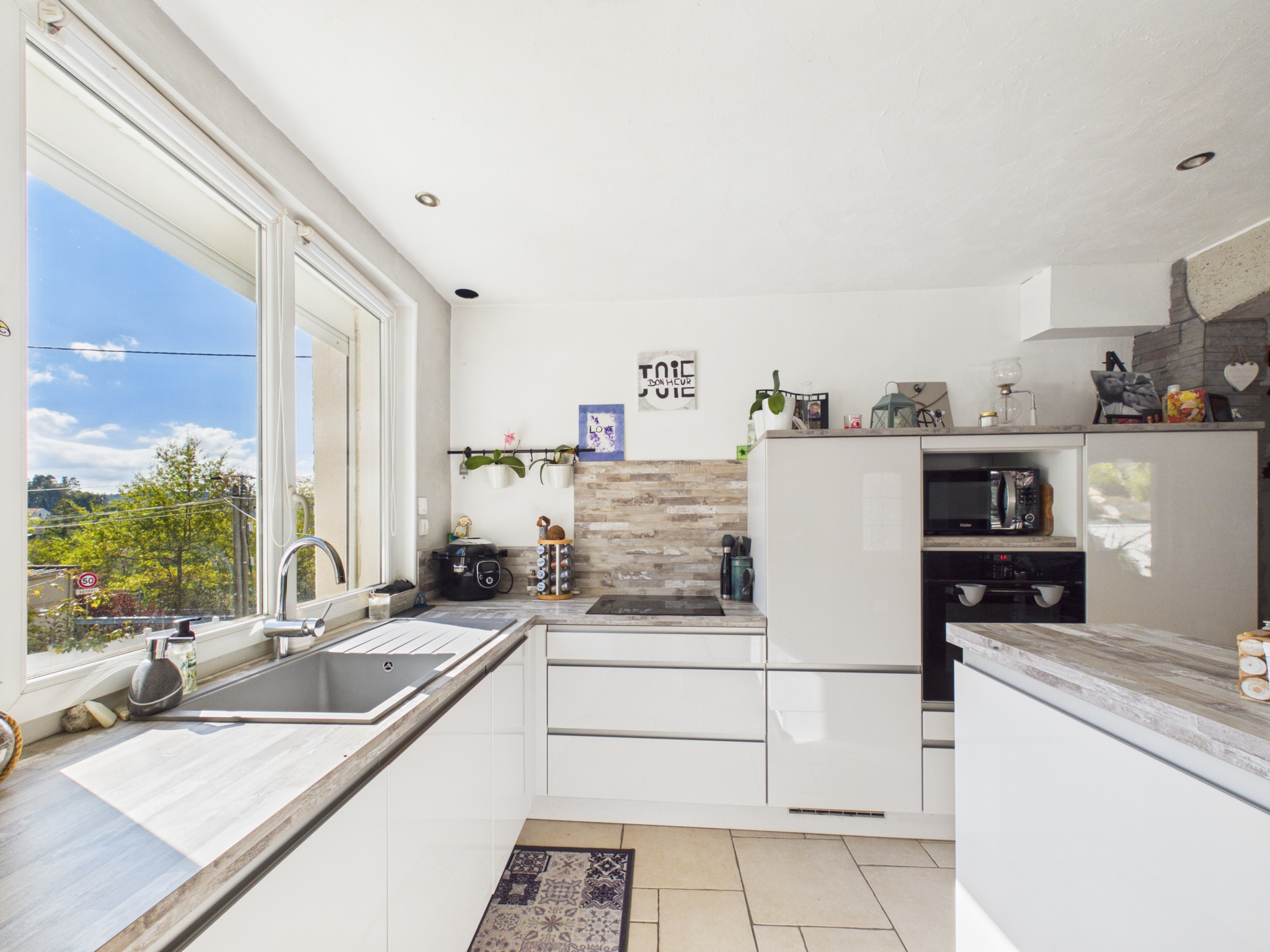VENTE - Maison/villa - Saint-Ferréol-d'Auroure (43330) - 239000 €