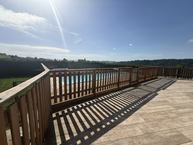 VENTE - Maison/villa - Le Chambon-Feugerolles (42500) - 419000 €