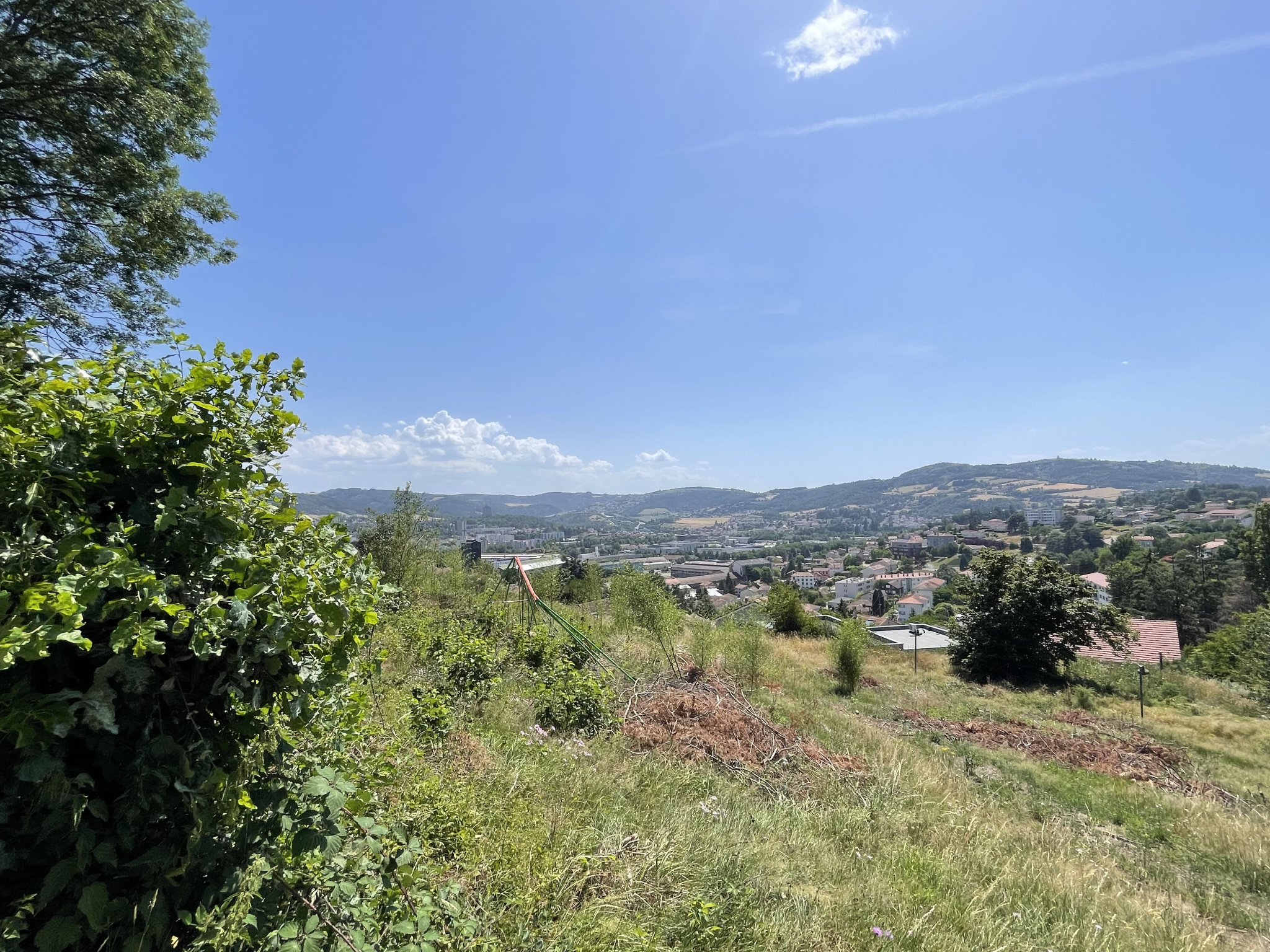 VENTE - Terrain - Unieux (42240) - 99000 €