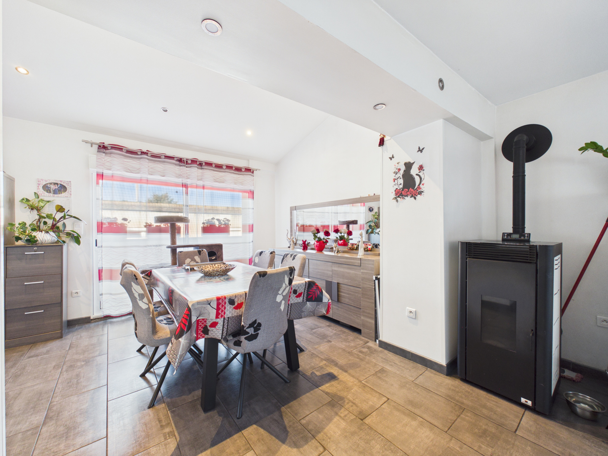 VENTE - Maison/villa - Le Chambon-Feugerolles (42500) - 179000 €