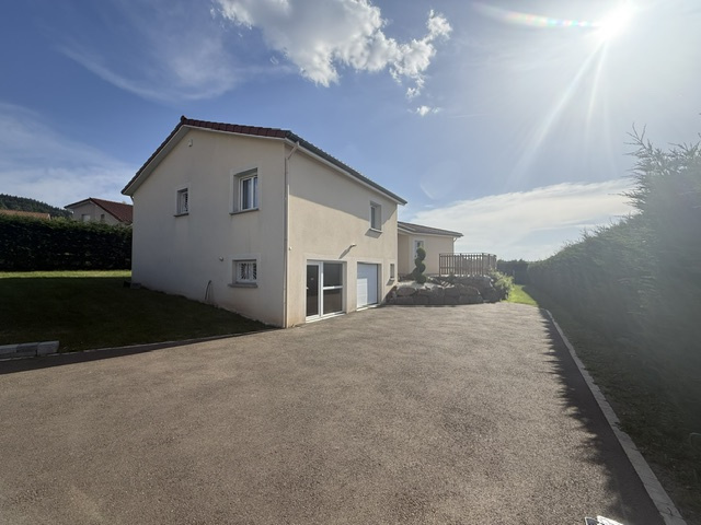 VENTE - Maison/villa - Le Chambon-Feugerolles (42500) - 419000 €