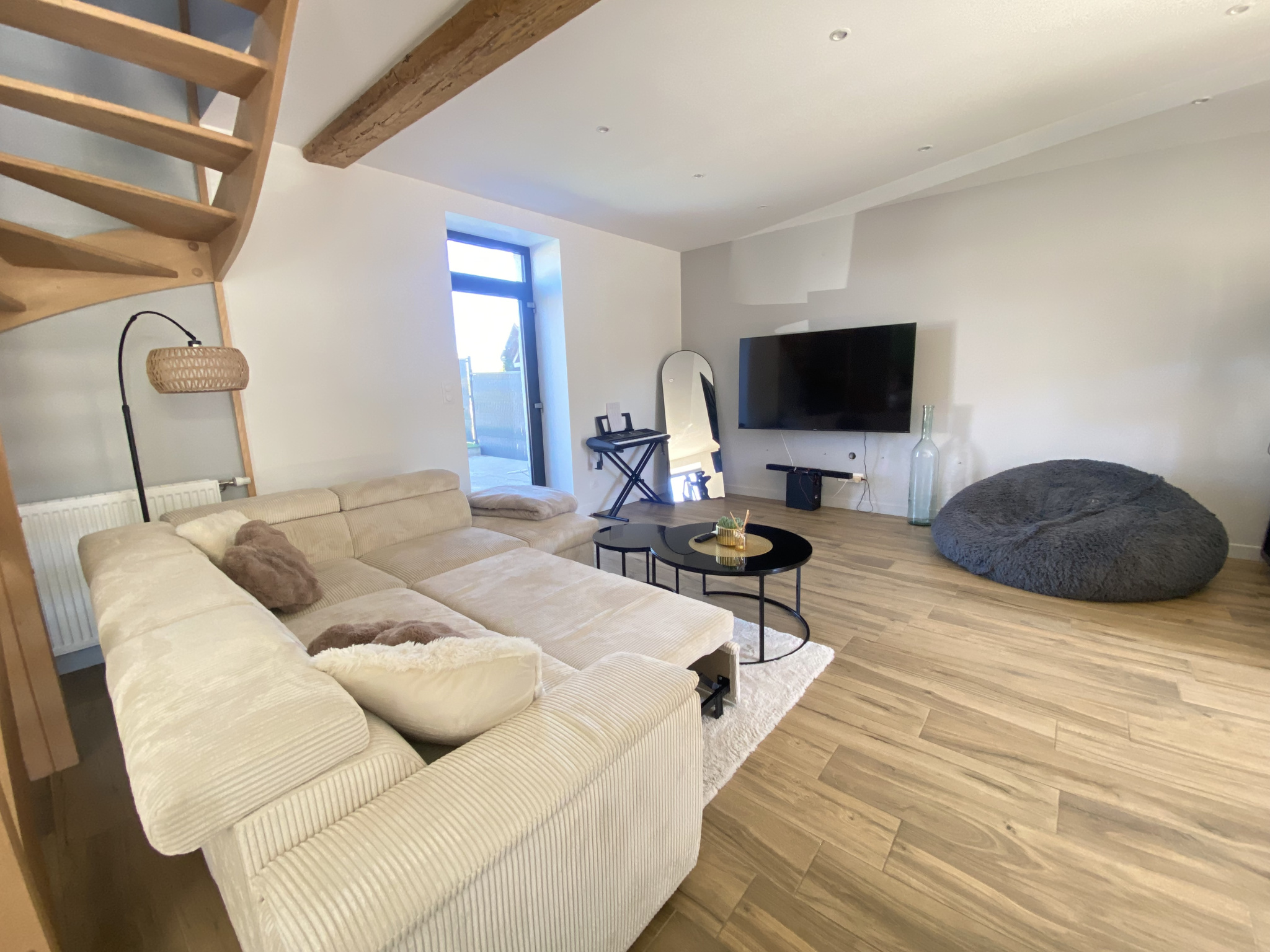 VENTE - Maison/villa - Saint-André-le-Puy (42210) - 335000 €