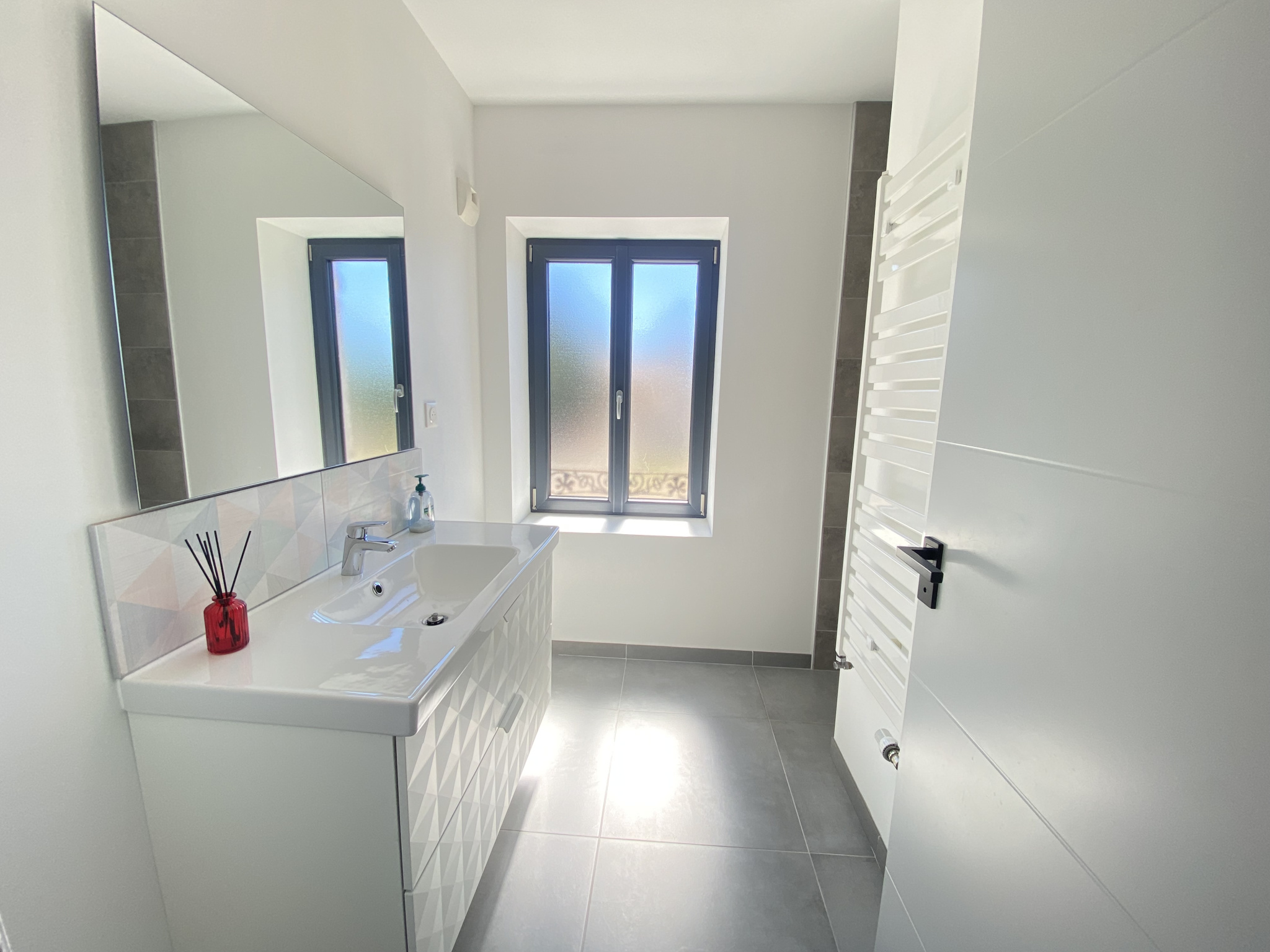 VENTE - Maison/villa - Saint-André-le-Puy (42210) - 335000 €