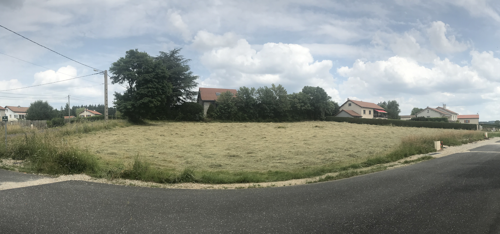 VENTE - Terrain - Montfaucon-en-Velay (43290) - 43500 €