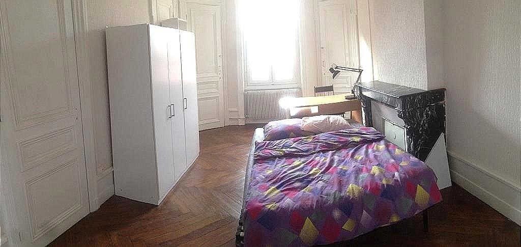 LOCATION - Appartement - SAINT-ETIENNE (42000) - 325 €