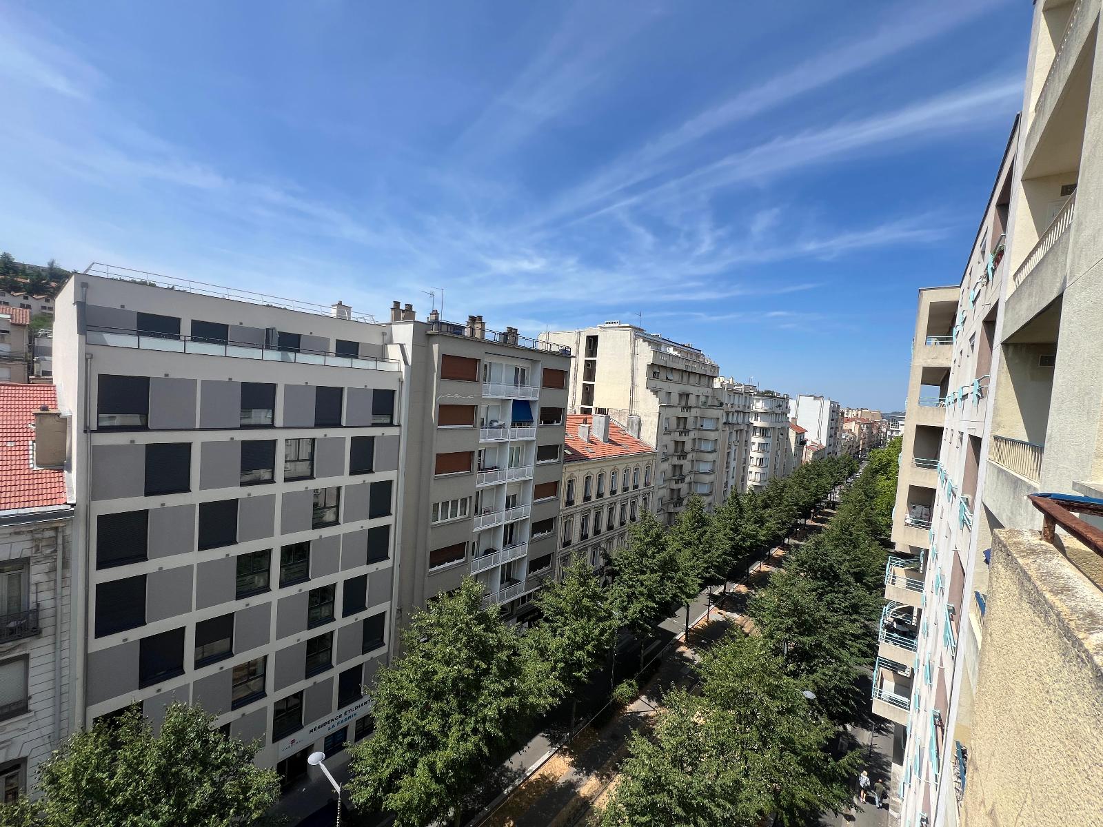 LOCATION - Appartement - SAINT ETIENNE (42100) - 420 €