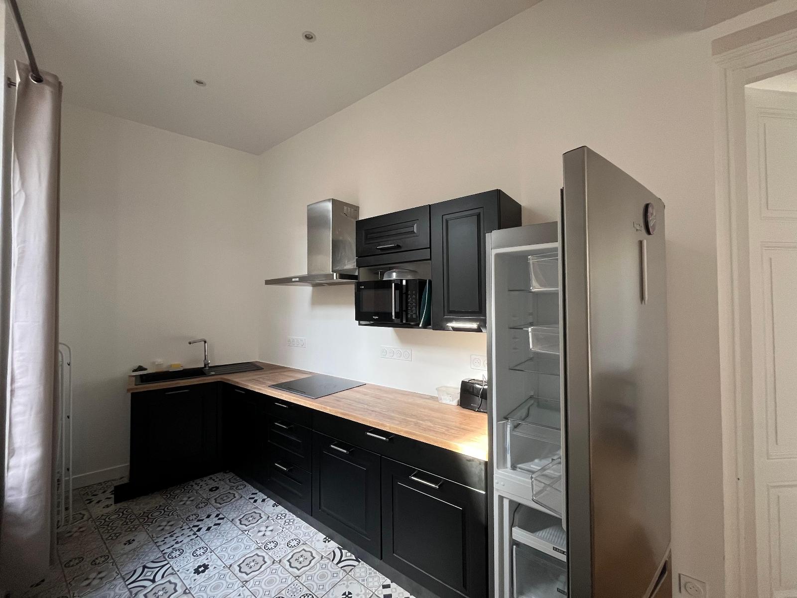 LOCATION - Appartement - SAINT-ETIENNE (42000) - 395 €