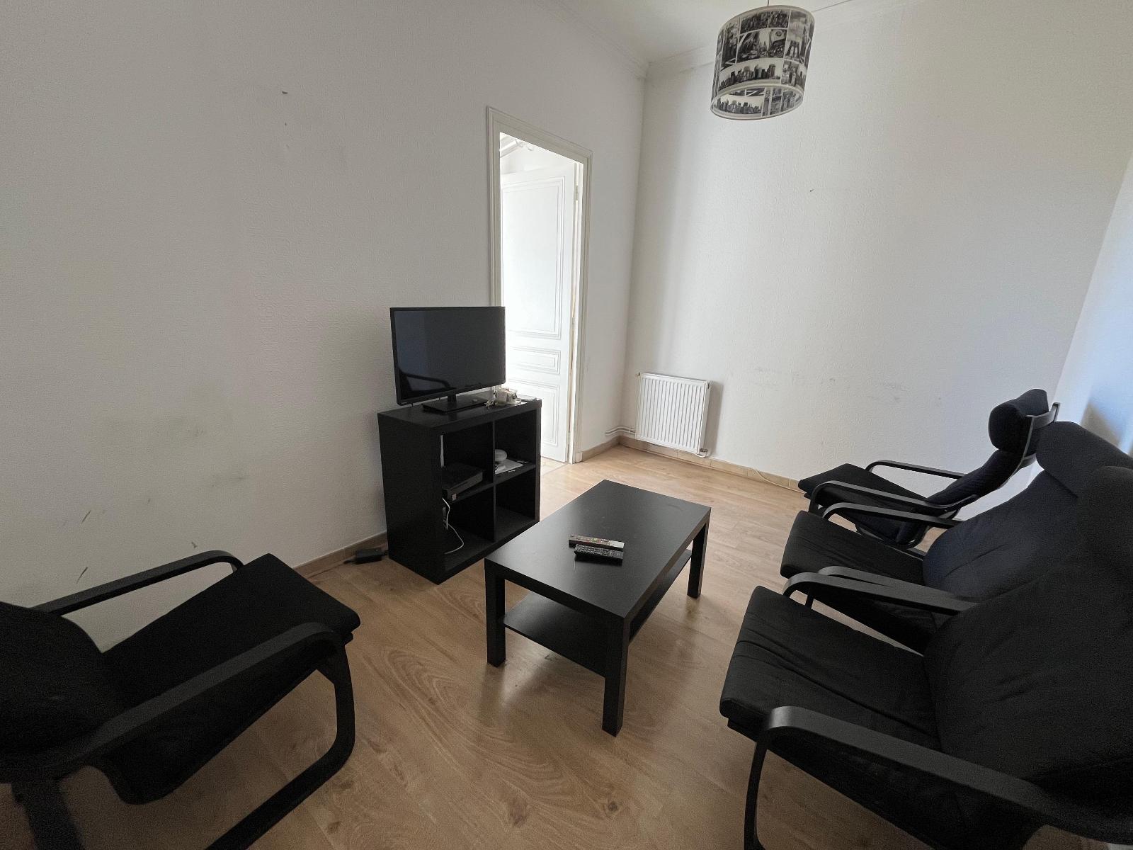 LOCATION - Appartement - SAINT-ETIENNE (42000) - 375 €