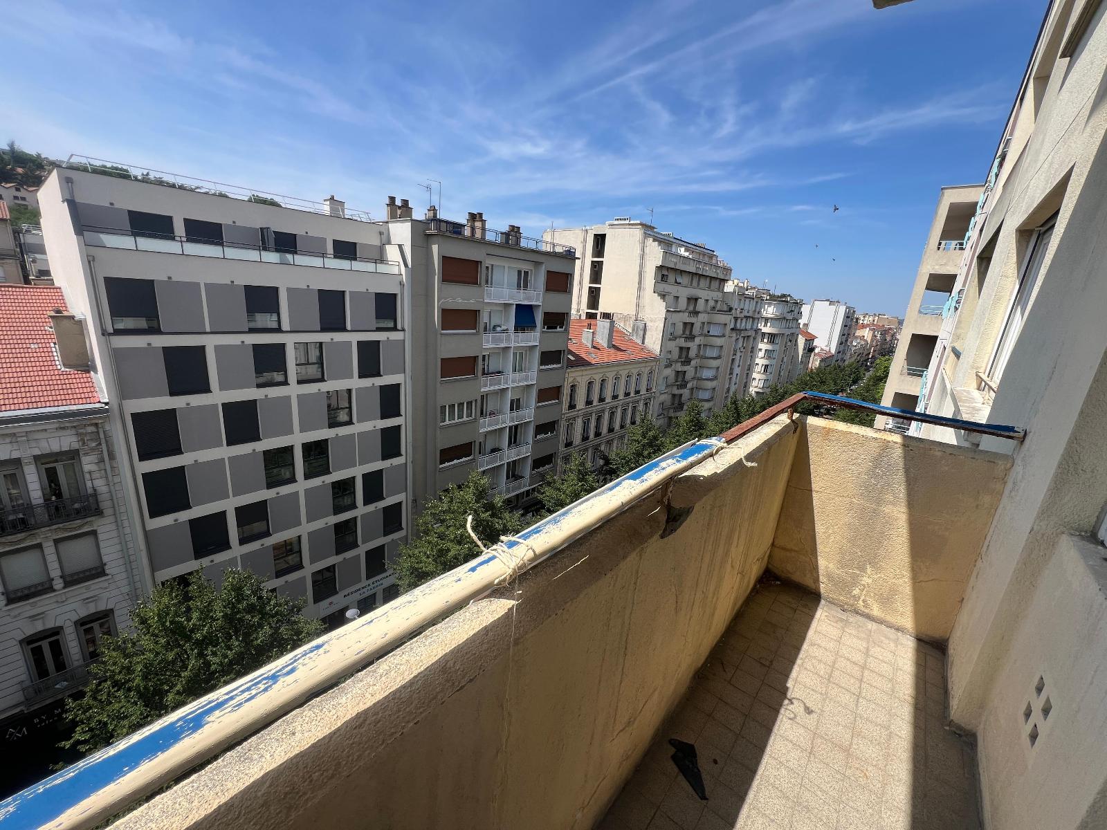 LOCATION - Appartement - SAINT ETIENNE (42100) - 420 €