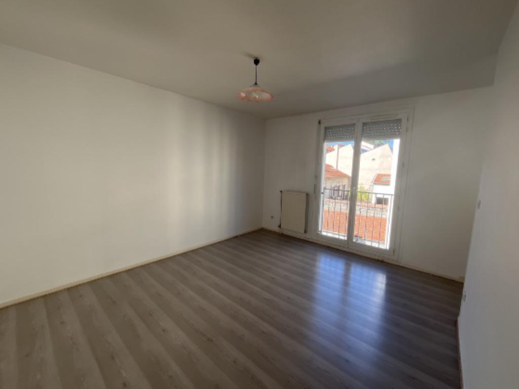 LOCATION - Appartement - SAINT-ETIENNE (42000) - 500 €