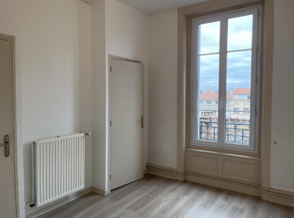 LOCATION - Appartement - Saint Étienne (42000) - 505 €