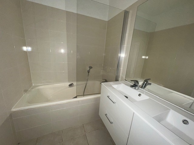 LOCATION - Appartement - SAINT ETIENNE (42100) - 865 €