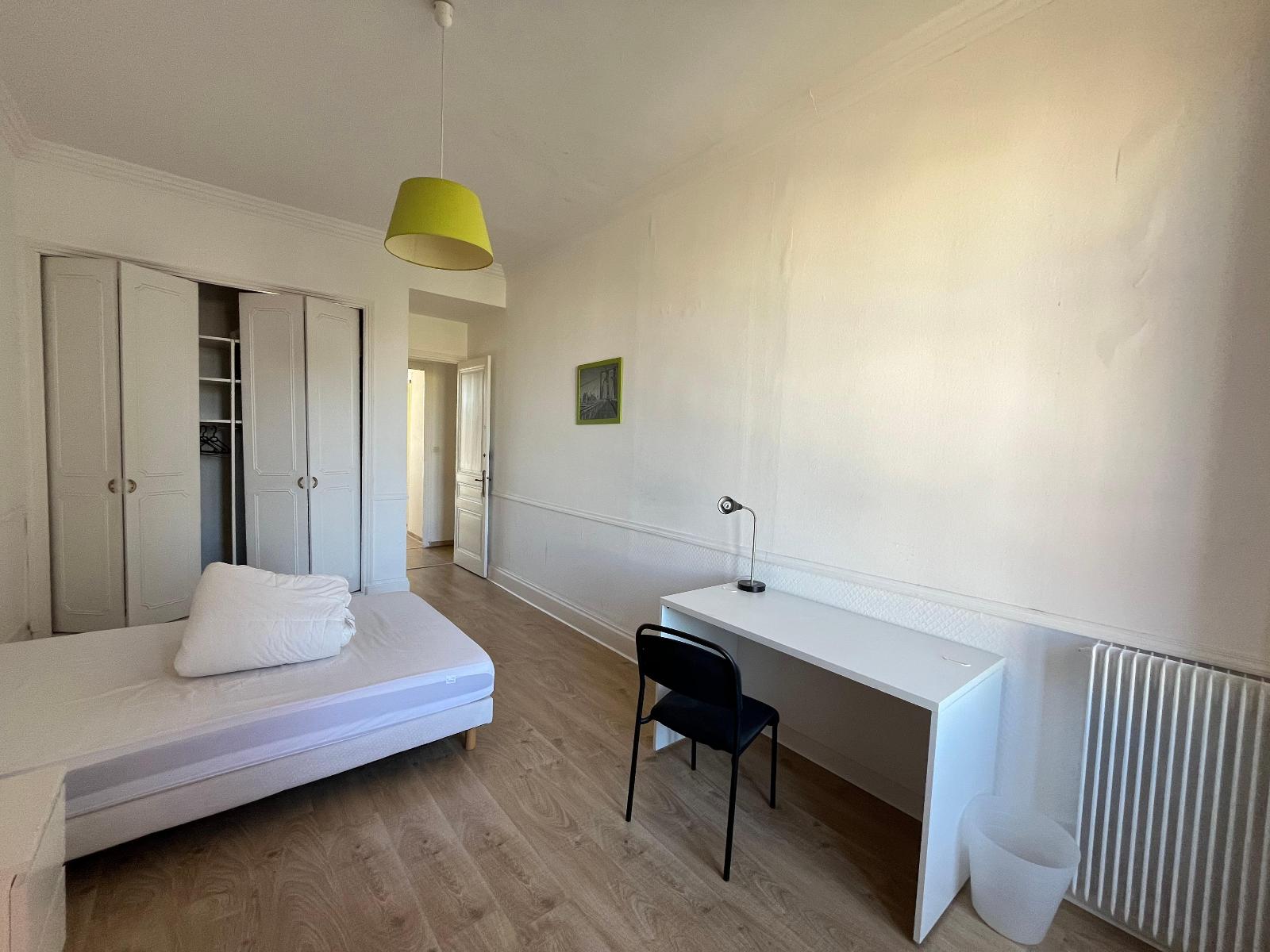 LOCATION - Appartement - SAINT-ETIENNE (42000) - 375 €