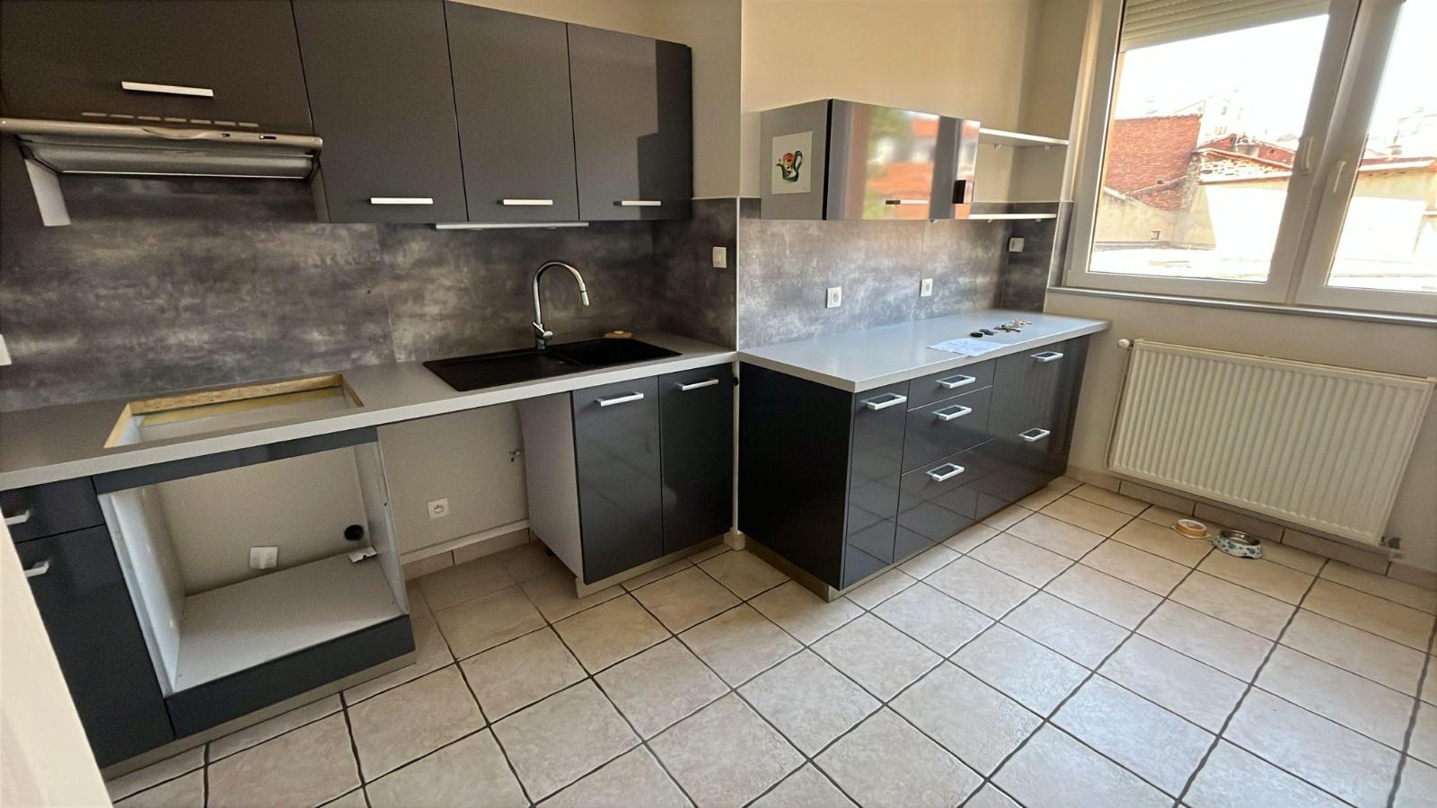 LOCATION - Appartement - SAINT-ETIENNE (42000) - 1055 €