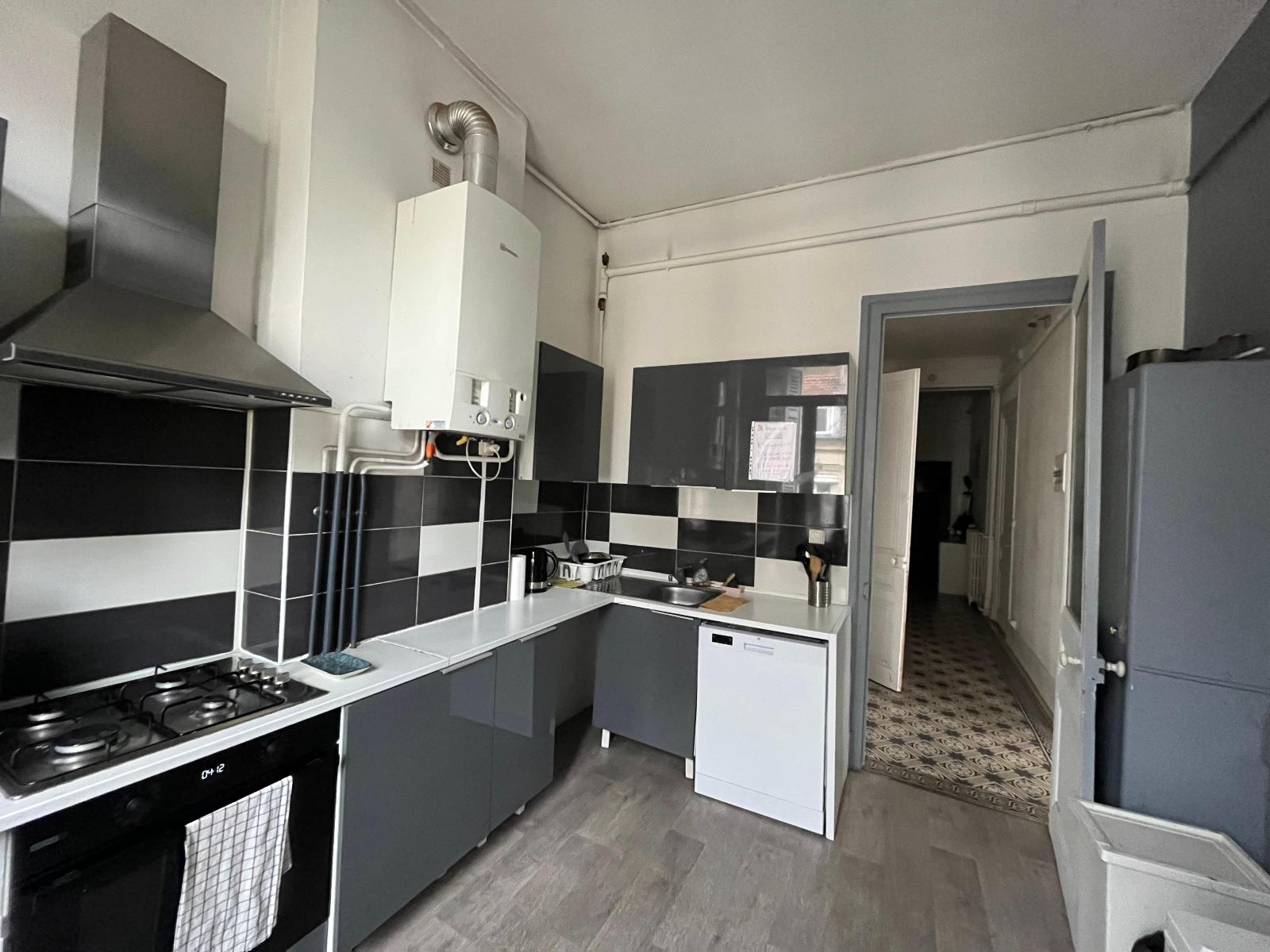 LOCATION - Appartement - SAINT-ETIENNE (42000) - 365 €
