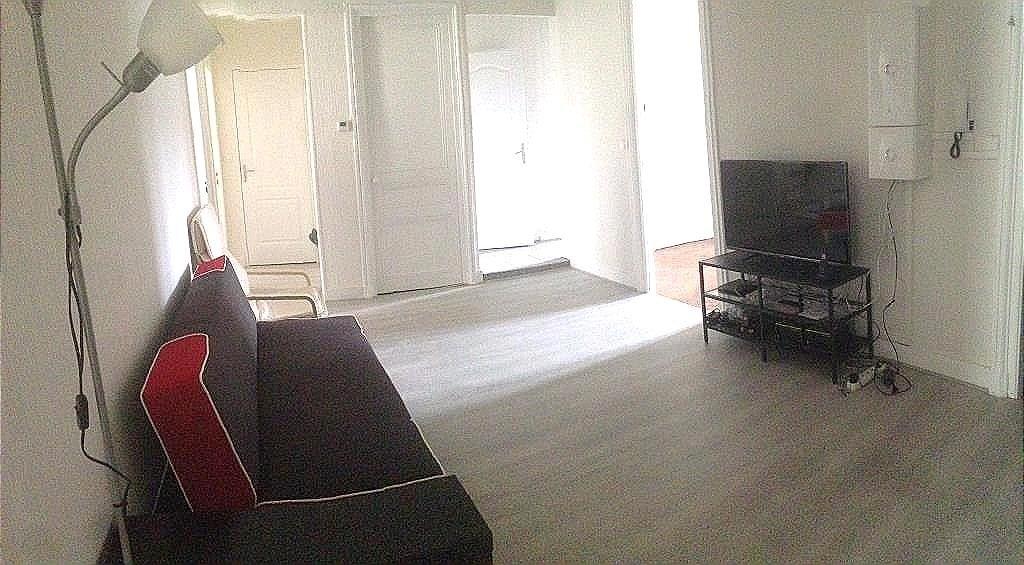 LOCATION - Appartement - SAINT-ETIENNE (42000) - 325 €