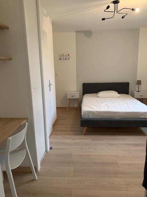 LOCATION - Appartement - SAINT-PRIEST-EN-JAREZ (42270) - 905 €