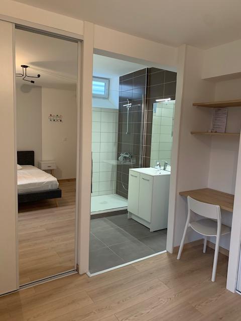 LOCATION - Appartement - SAINT-PRIEST-EN-JAREZ (42270) - 905 €