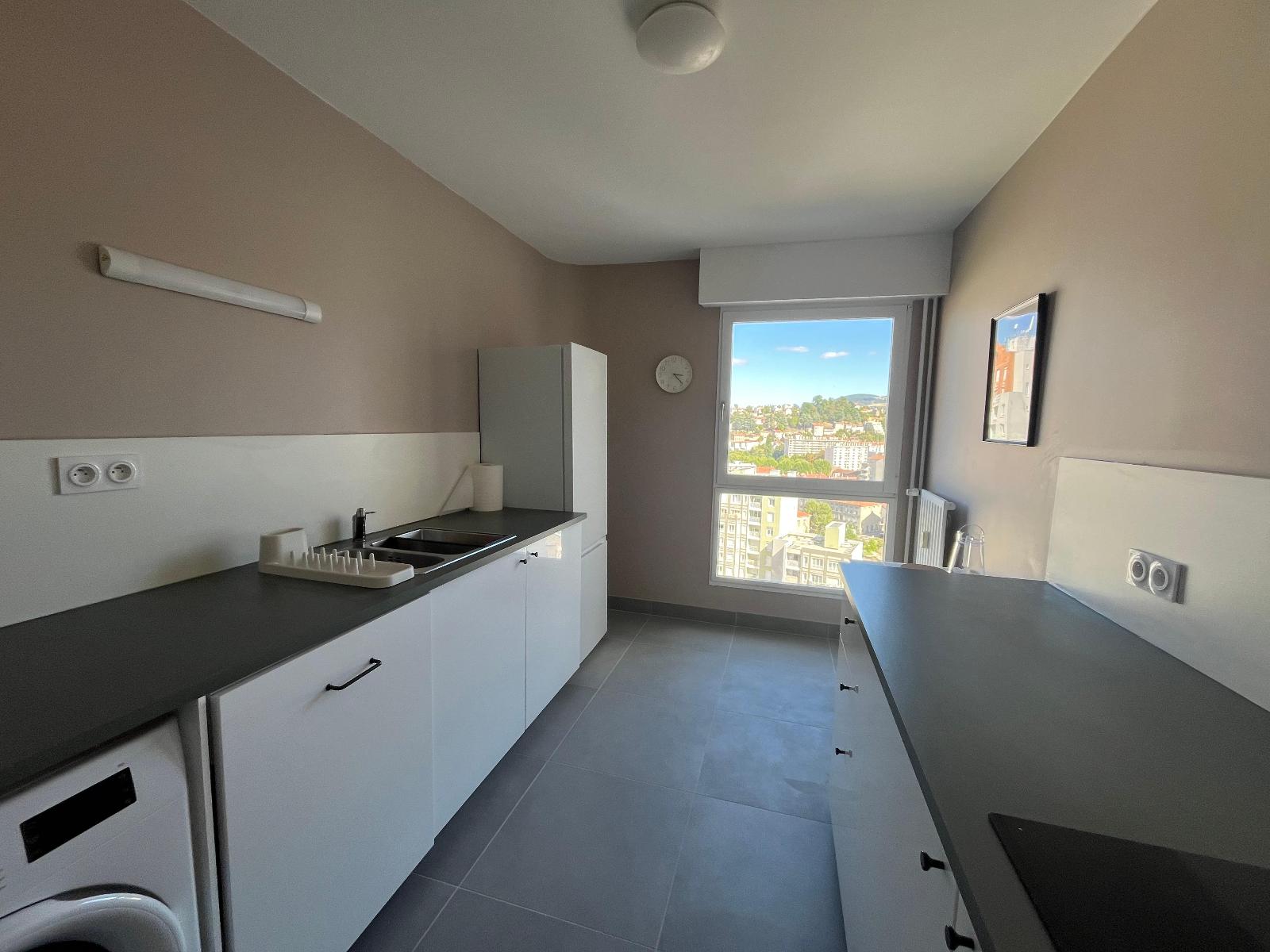 LOCATION - Appartement - SAINT ETIENNE (42100) - 370 €
