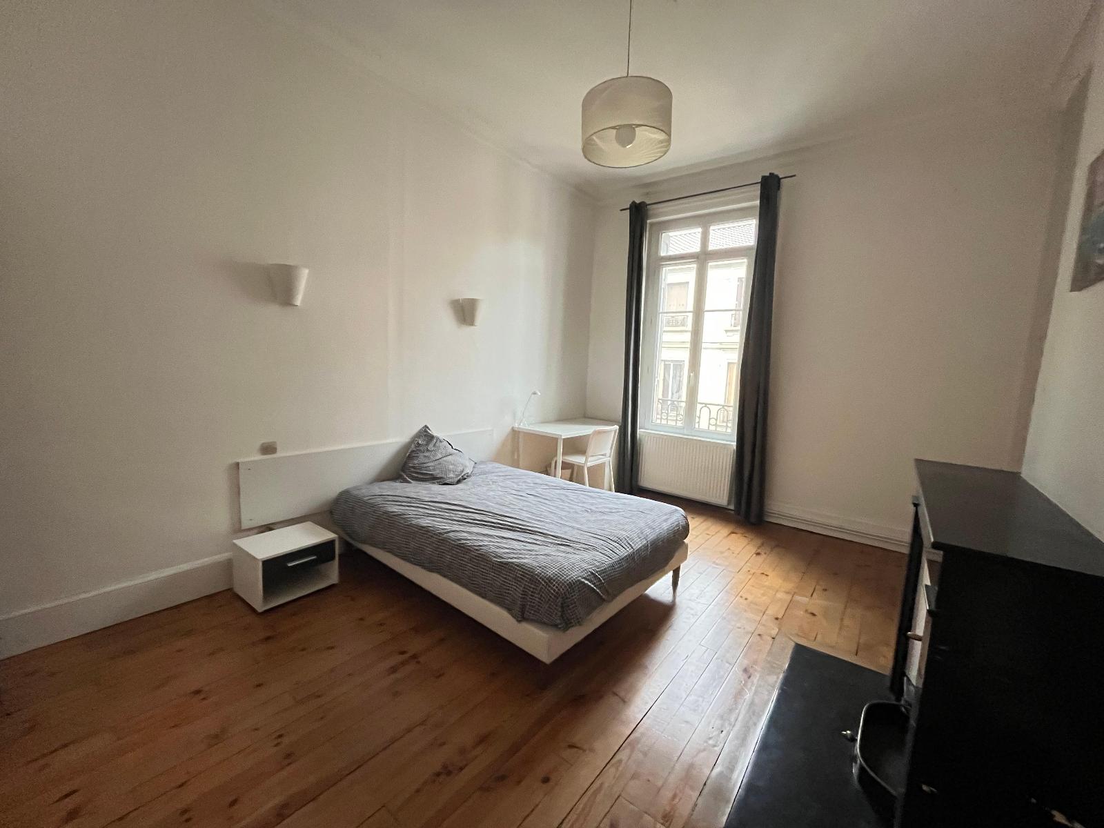 LOCATION - Appartement - SAINT-ETIENNE (42000) - 365 €