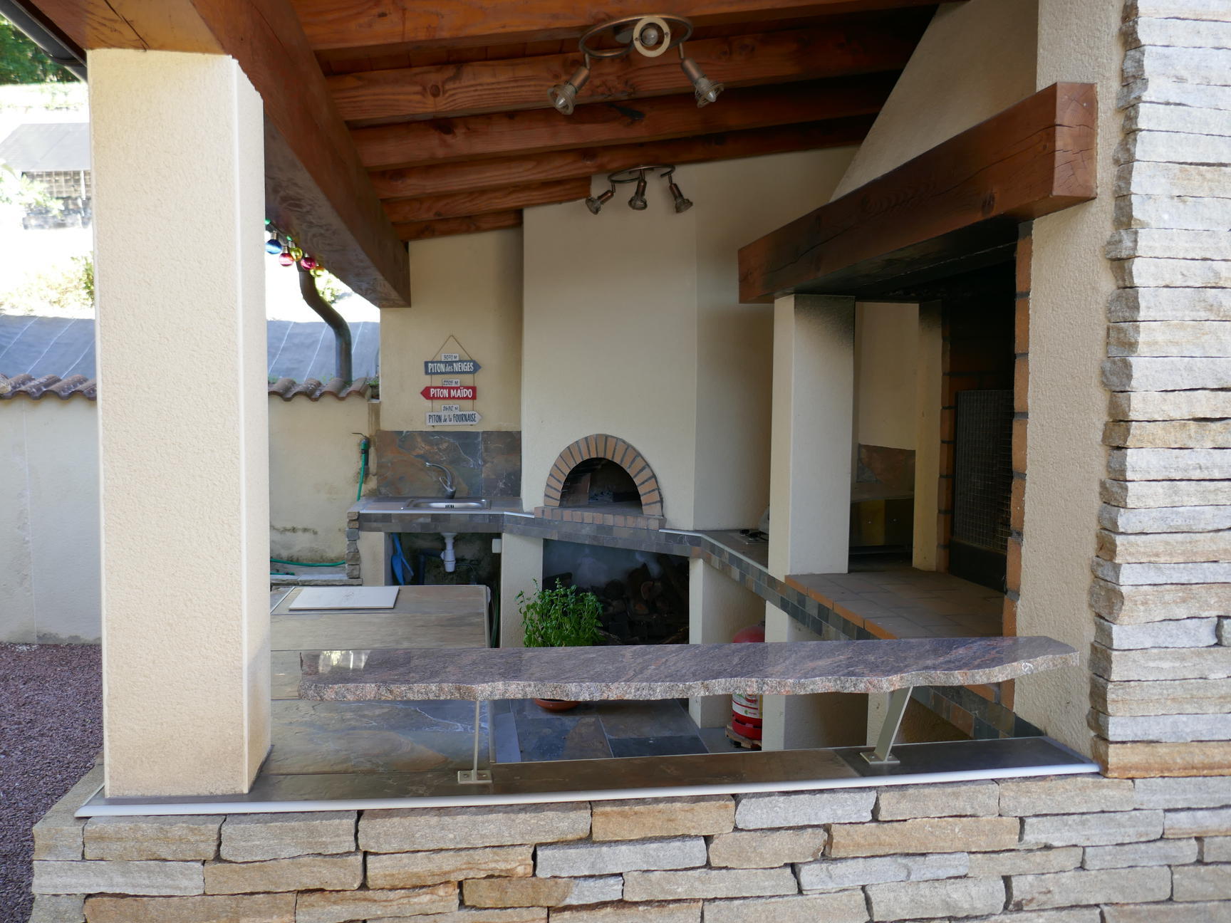 VENTE - Maison/villa - Unieux (42240) - 530000 €