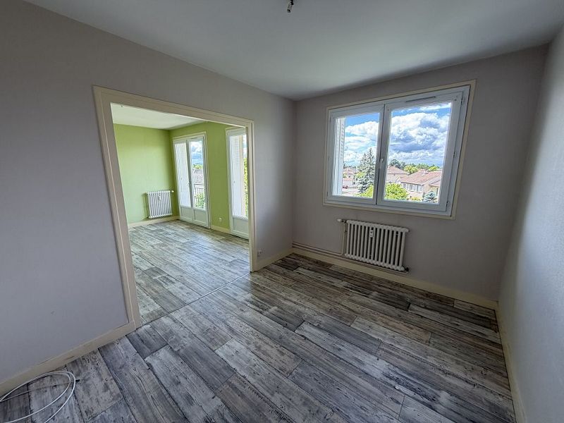 LOCATION - Appartement - FEURS (42110) - 590 €