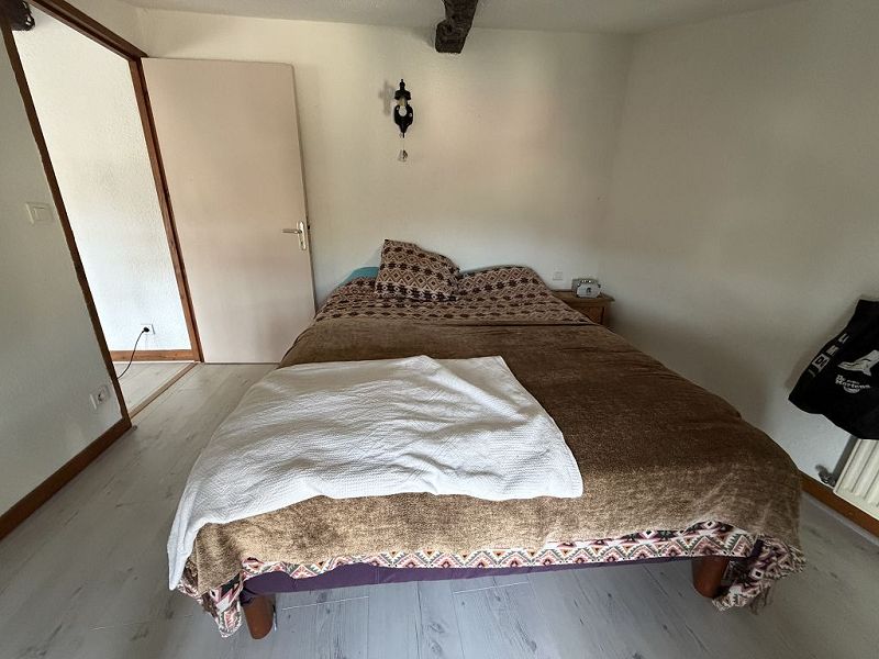VENTE - Immeuble - CHAMBEON (42110) - 185000 €