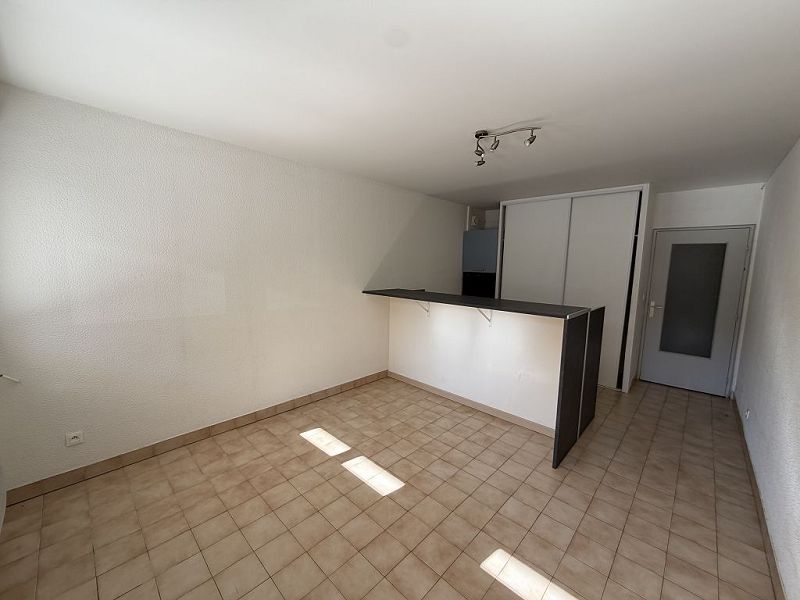 VENTE - Appartement - MONTROND LES BANS (42210) - 79000 €
