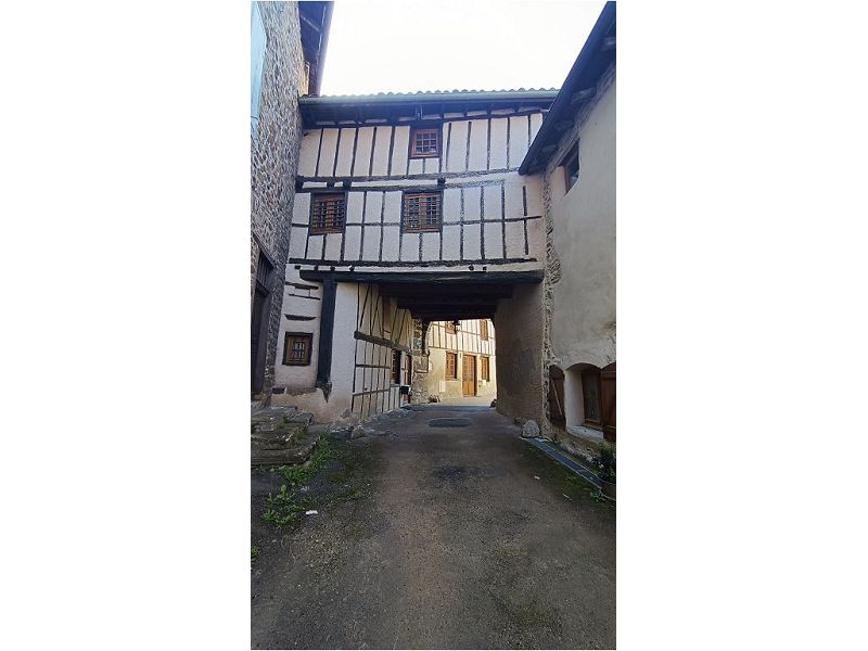 LOCATION - Maison/villa - NERONDE (42510) - 440 €