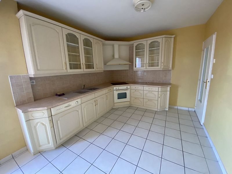 LOCATION - Appartement - MONTROND LES BAINS (42210) - 850 €