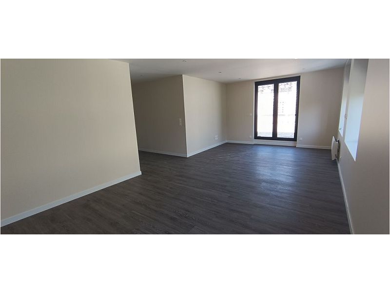LOCATION - Appartement - BOEN SUR LIGNON (42130) - 880 €