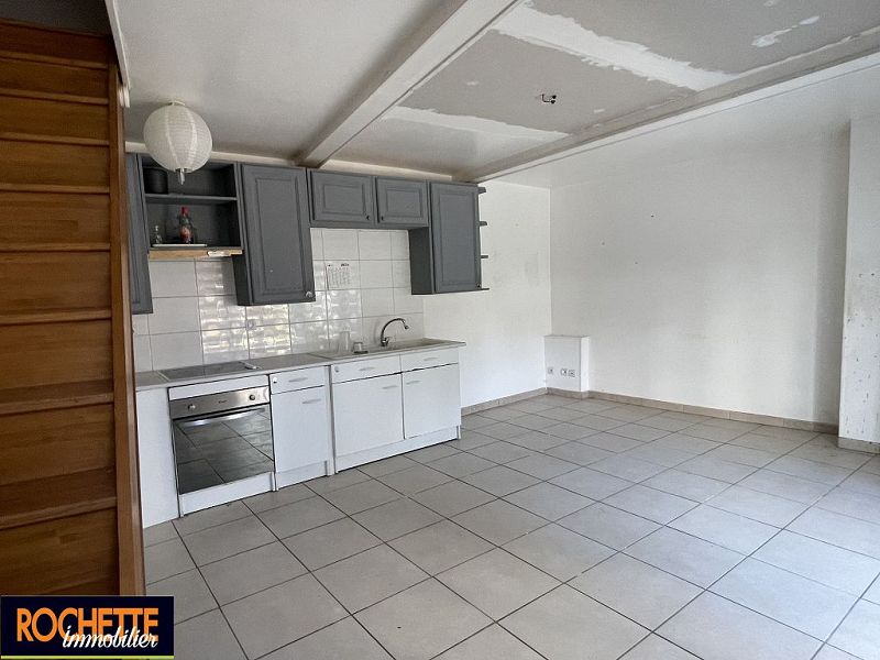 VENTE - Immeuble - NERONDE (42510) - 80000 €