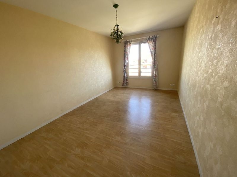LOCATION - Appartement - MONTROND LES BAINS (42210) - 850 €