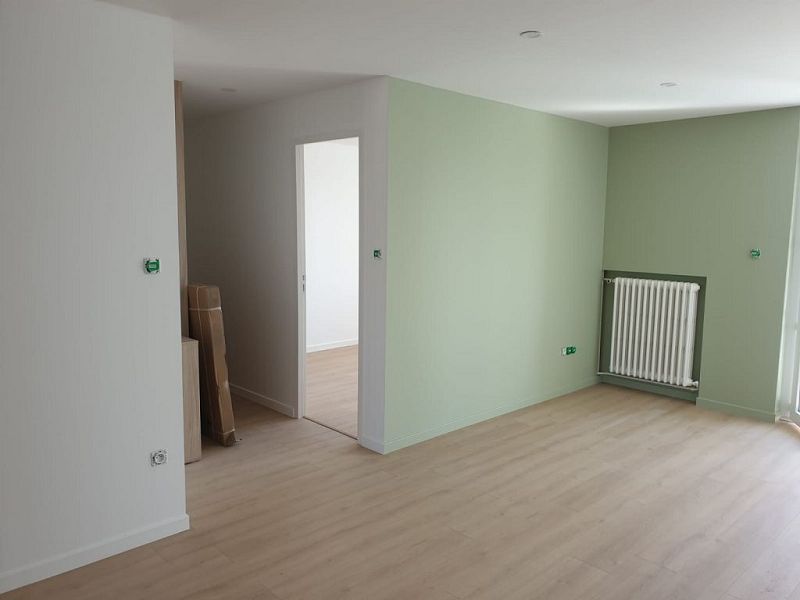 LOCATION - Appartement - FEURS (42110) - 615 €
