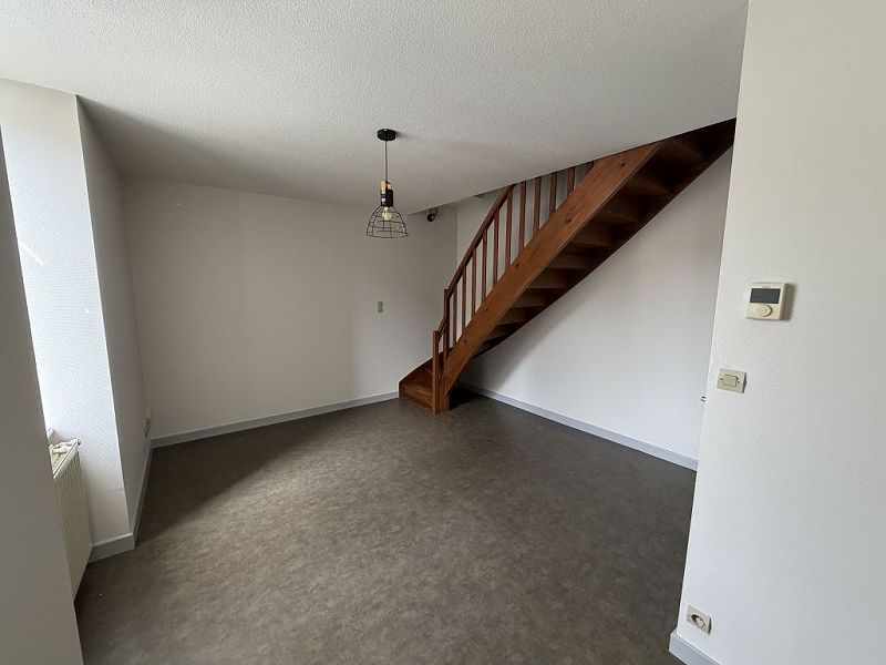 LOCATION - Appartement - BOEN (42130) - 356.25 €