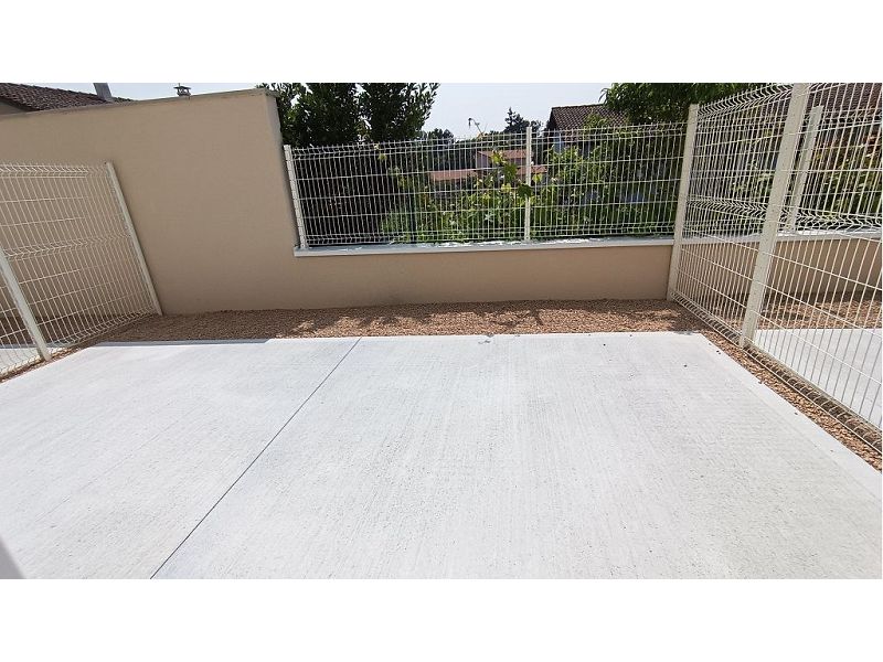 LOCATION - Maison/villa - FEURS (42110) - 950 €