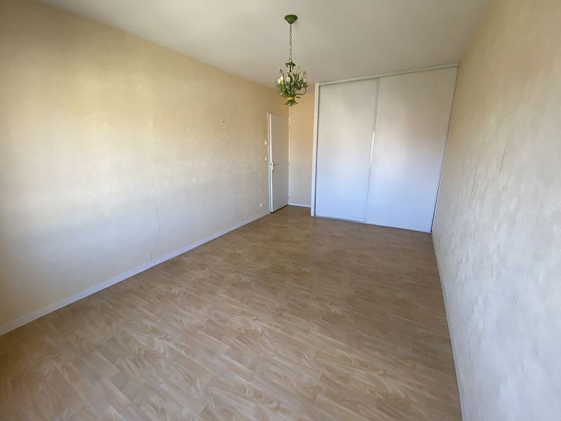 LOCATION - Appartement - MONTROND LES BAINS (42210) - 850 €