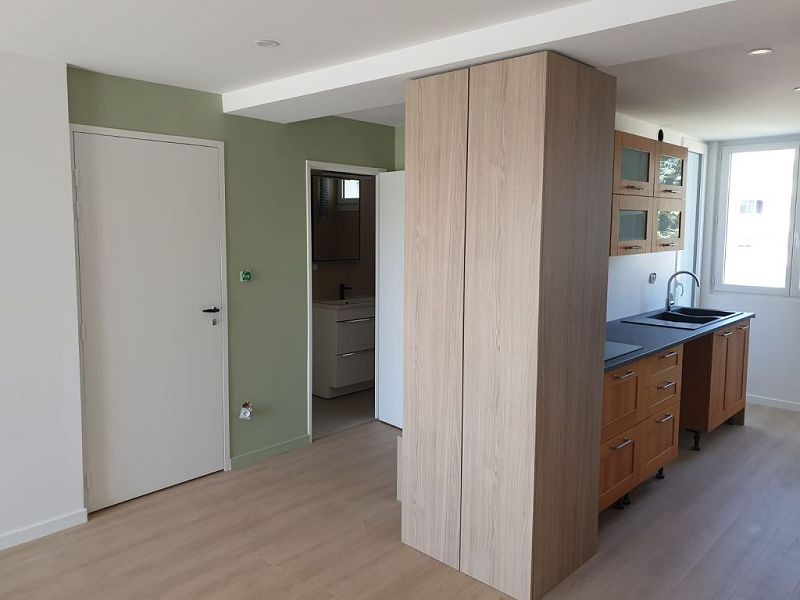 LOCATION - Appartement - FEURS (42110) - 615 €