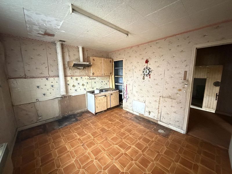 VENTE - Maison/villa - PANISSIERES (42360) - 70000 €