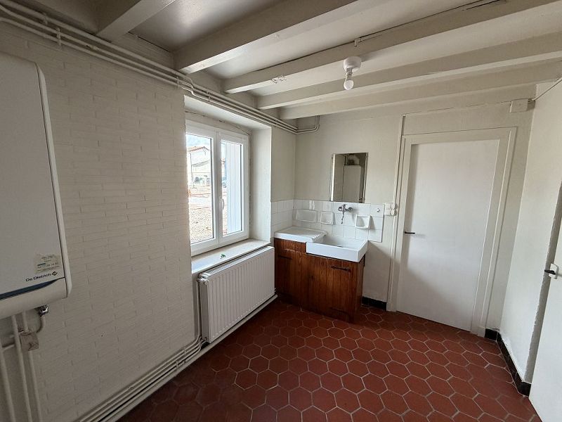 LOCATION - Maison/villa - SAINTE AGATHE LA BOUTERESSE (42130) - 495 €