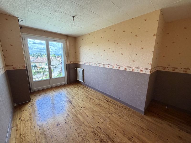LOCATION - Appartement - FEURS (42110) - 590 €