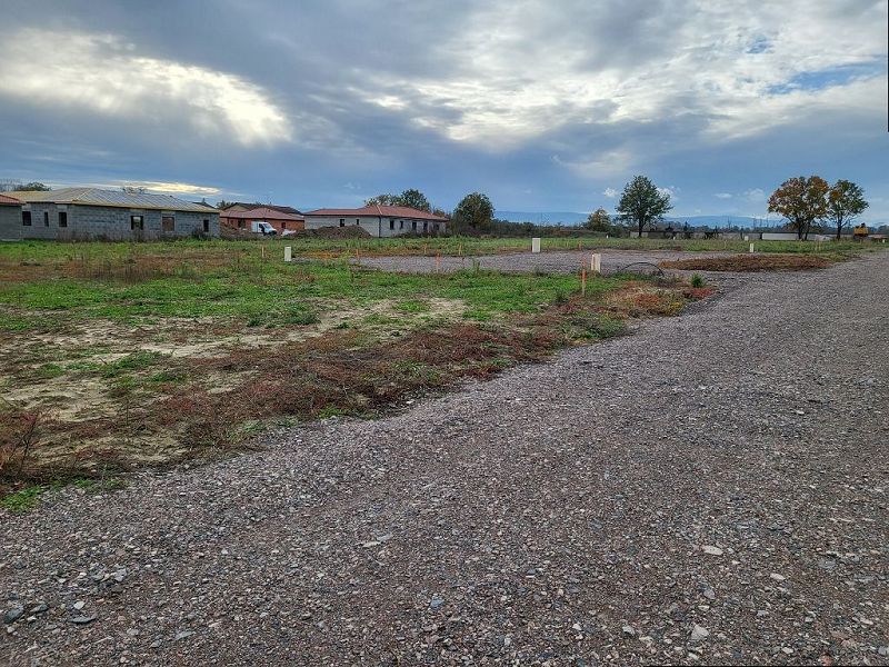 VENTE - Terrain - CHAMBEON (42110) - 124089 €