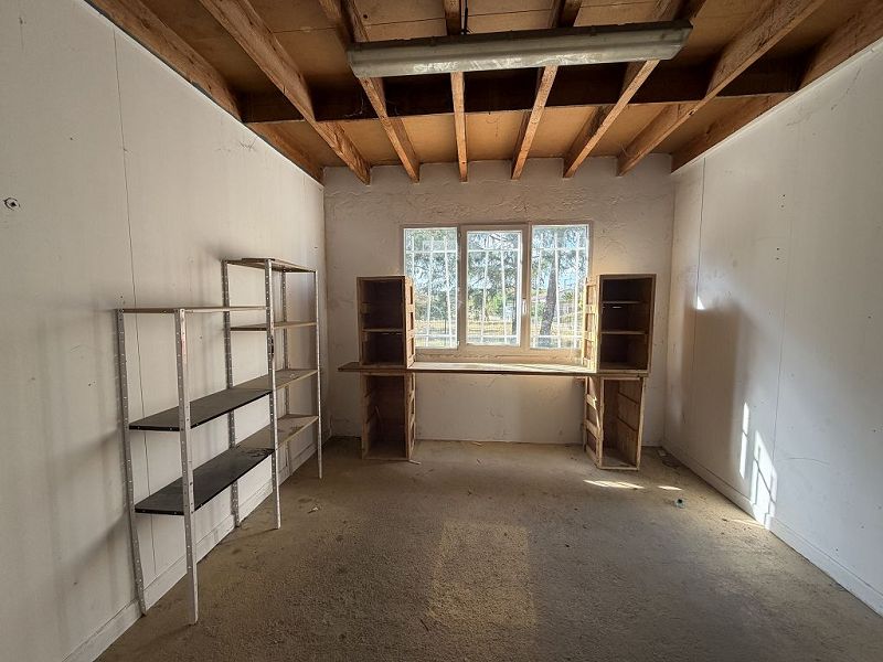 LOCATION - Parking/box - MONTROND LES BAINS (42210) - 790 €