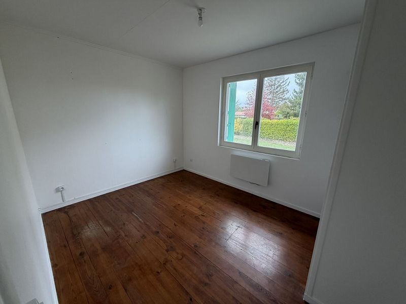 LOCATION - Maison/villa - FEURS (42110) - 750 €