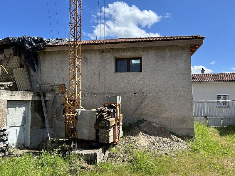 VENTE - Maison/villa - MONTROND LES BAINS (42210) - 66000 €