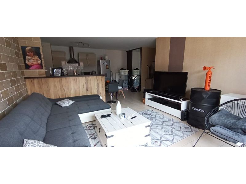 LOCATION - Appartement - MONTROND LES BAINS (42210) - 595 €