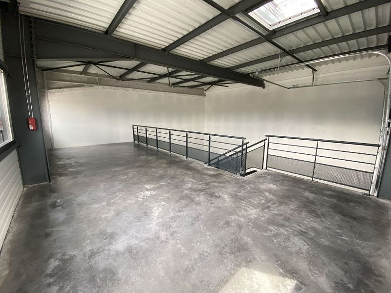 VENTE - Local - MARCLOPT (42210) - 250000 €